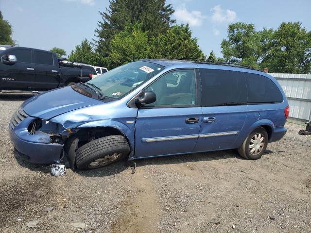  Salvage Chrysler Minivan