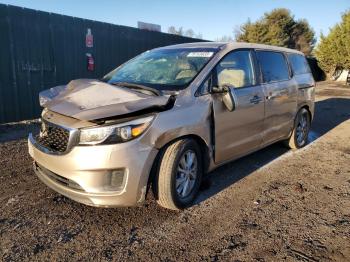  Salvage Kia Sedona