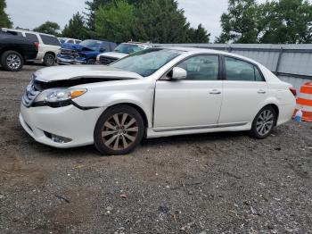  Salvage Toyota Avalon