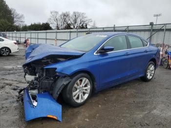  Salvage Chrysler 200