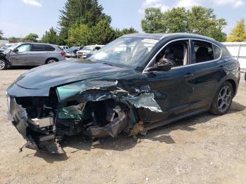  Salvage Alfa Romeo Stelvio