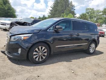  Salvage Kia Sedona