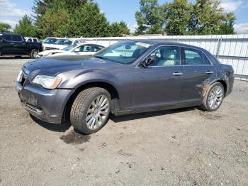  Salvage Chrysler 300