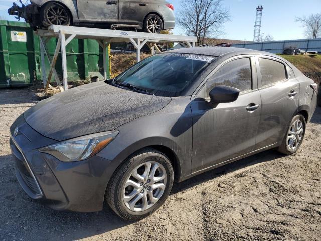  Salvage Toyota Yaris