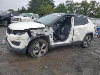  Salvage Jeep Compass