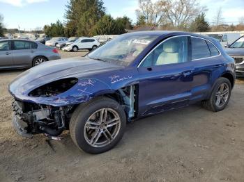  Salvage Porsche Macan Base