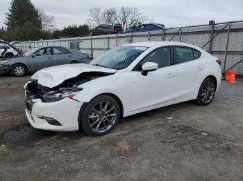  Salvage Mazda 3