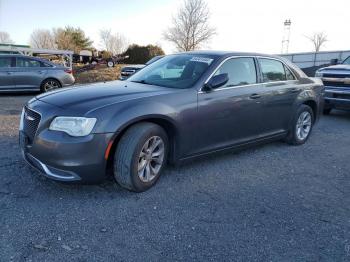  Salvage Chrysler 300