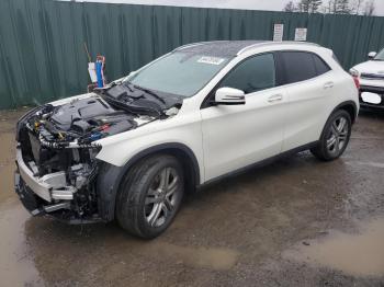  Salvage Mercedes-Benz GLA