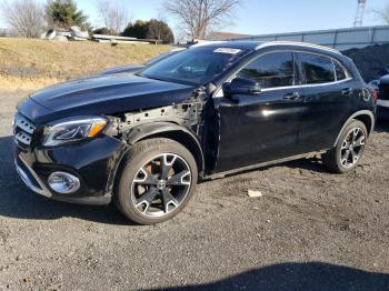  Salvage Mercedes-Benz GLA