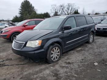  Salvage Chrysler Minivan