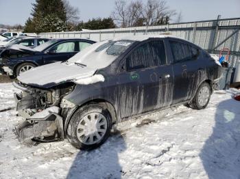  Salvage Nissan Versa