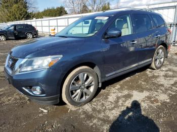  Salvage Nissan Pathfinder