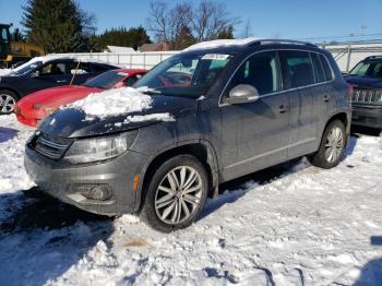  Salvage Volkswagen Tiguan