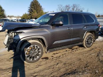  Salvage Toyota Sequoia