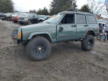  Salvage Jeep Grand Cherokee