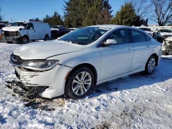  Salvage Chrysler 200