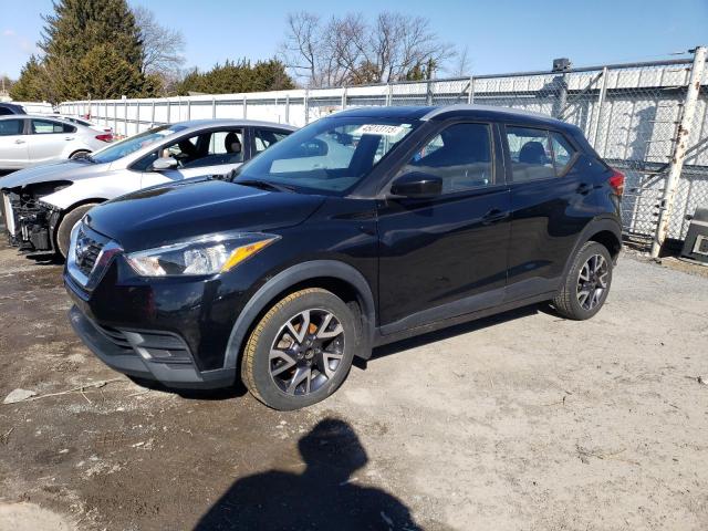  Salvage Nissan Kicks