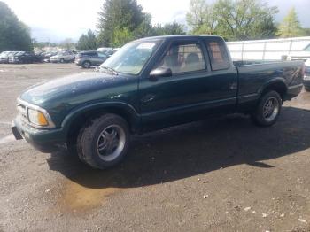  Salvage Chevrolet S-10