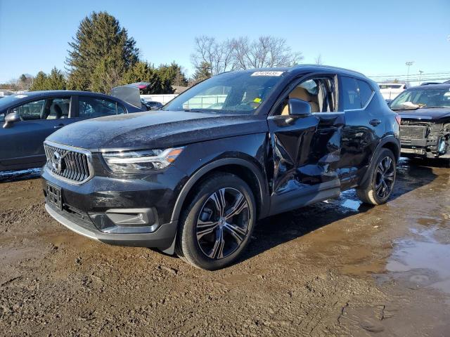  Salvage Volvo XC40