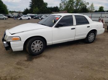 Salvage Ford Crown Vic