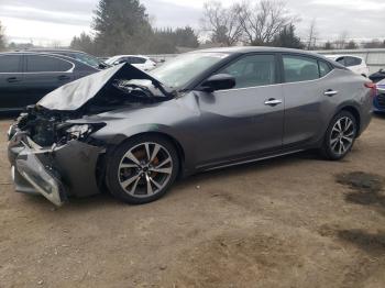  Salvage Nissan Maxima