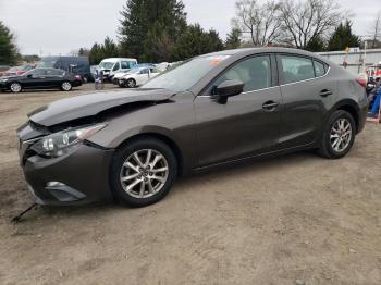  Salvage Mazda 3