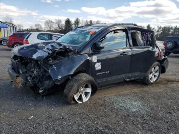  Salvage Jeep Compass