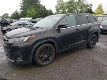  Salvage Toyota Highlander