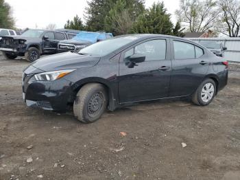  Salvage Nissan Versa