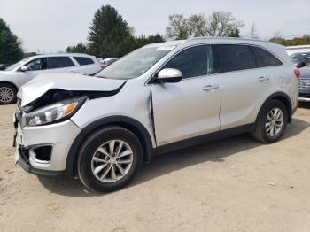  Salvage Kia Sorento