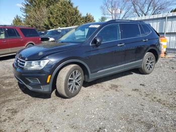  Salvage Volkswagen Tiguan