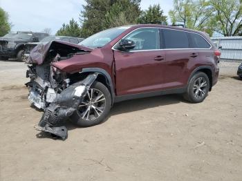  Salvage Toyota Highlander
