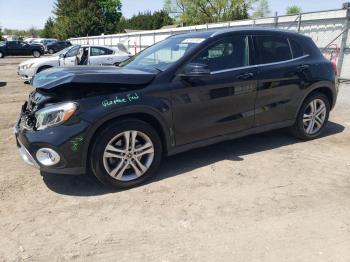  Salvage Mercedes-Benz GLA