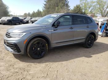  Salvage Volkswagen Tiguan