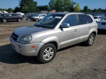  Salvage Hyundai TUCSON