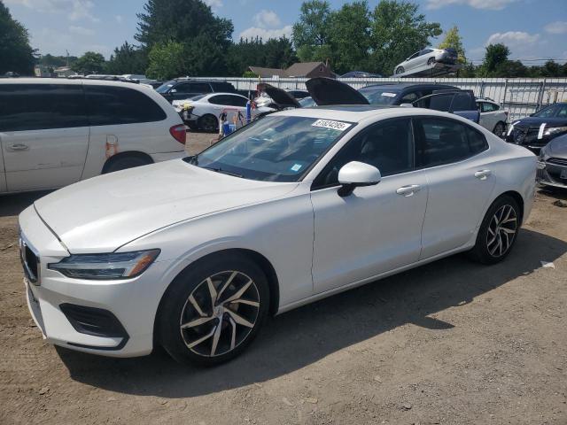  Salvage Volvo S60