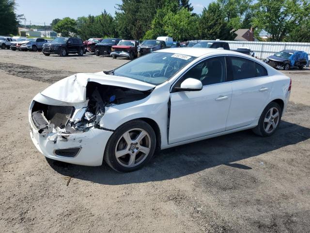  Salvage Volvo S60