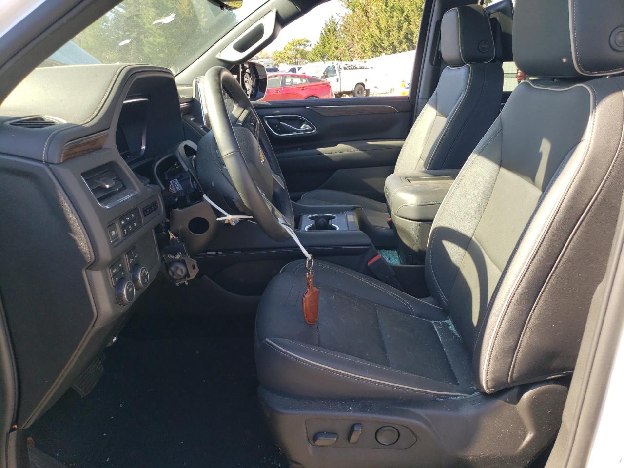 Chevrolet Suburban K1500 Premier Image 7