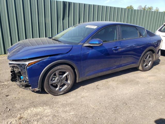  Salvage Kia K4 Lx