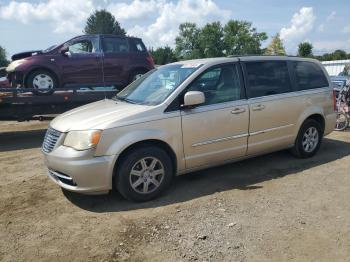  Salvage Chrysler Minivan