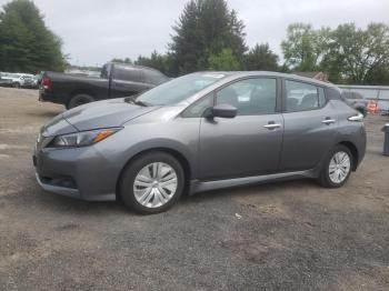  Salvage Nissan LEAF