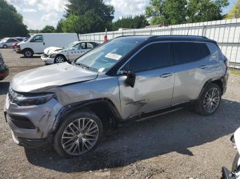  Salvage Jeep Compass