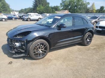  Salvage Porsche Macan Base