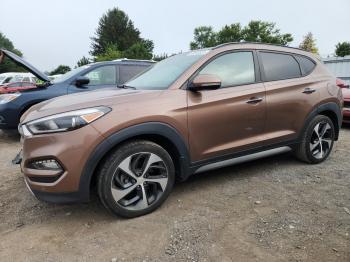  Salvage Hyundai TUCSON