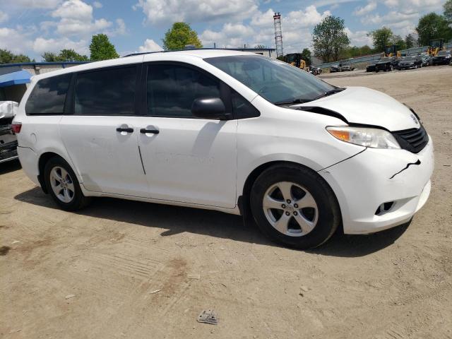 Toyota Sienna Image 9