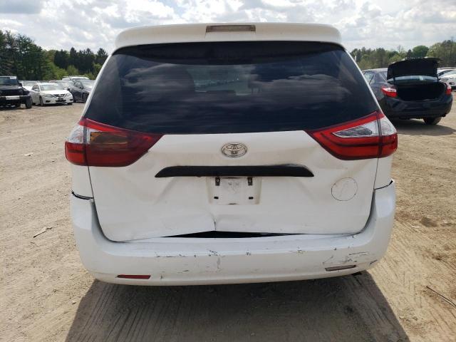 Toyota Sienna Image 10