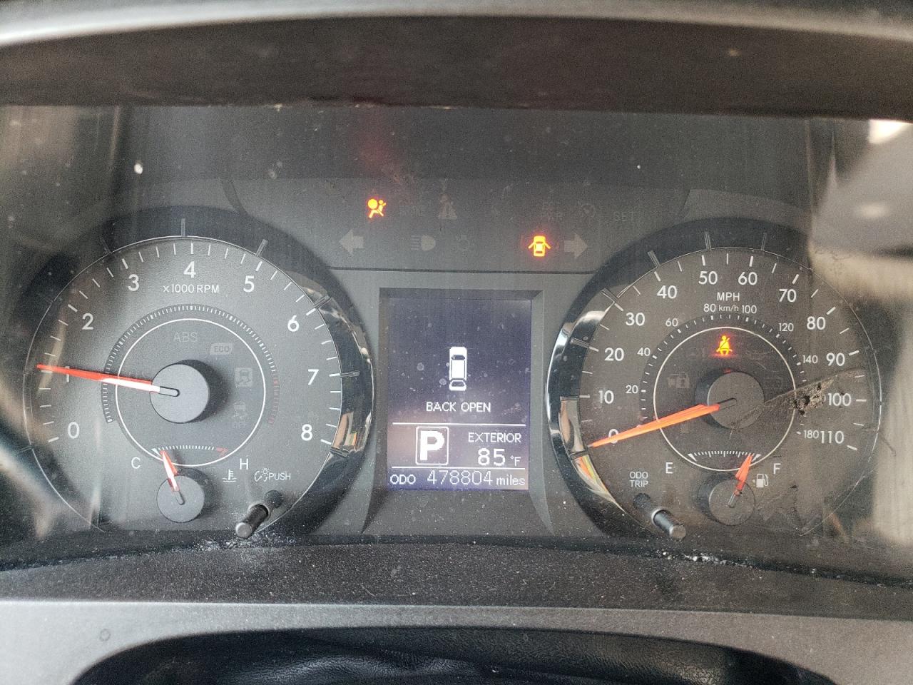 Toyota Sienna Image 13