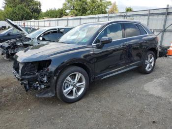  Salvage Audi Q3
