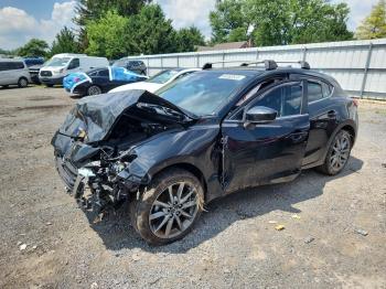  Salvage Mazda 3